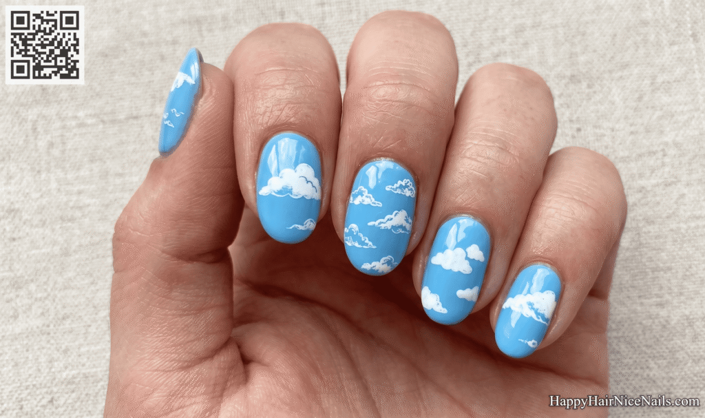 Short Spring Nails with Sky Blue and Cloud Stamping