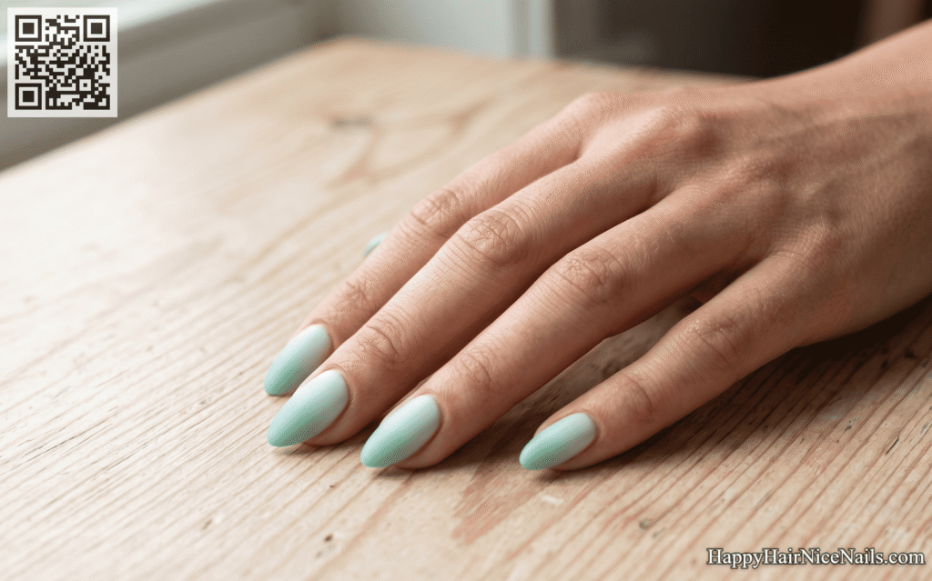 Seafoam Ombre Ocean Nails